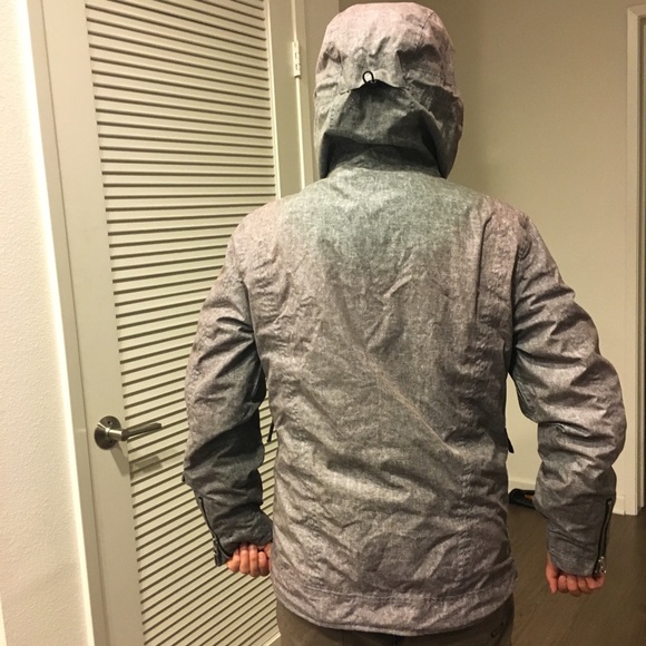 Billabong Snow Jacket - Picture 3 of 6